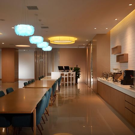 Holiday Inn Express Luoyang Yichuan By Ihg Exterior photo