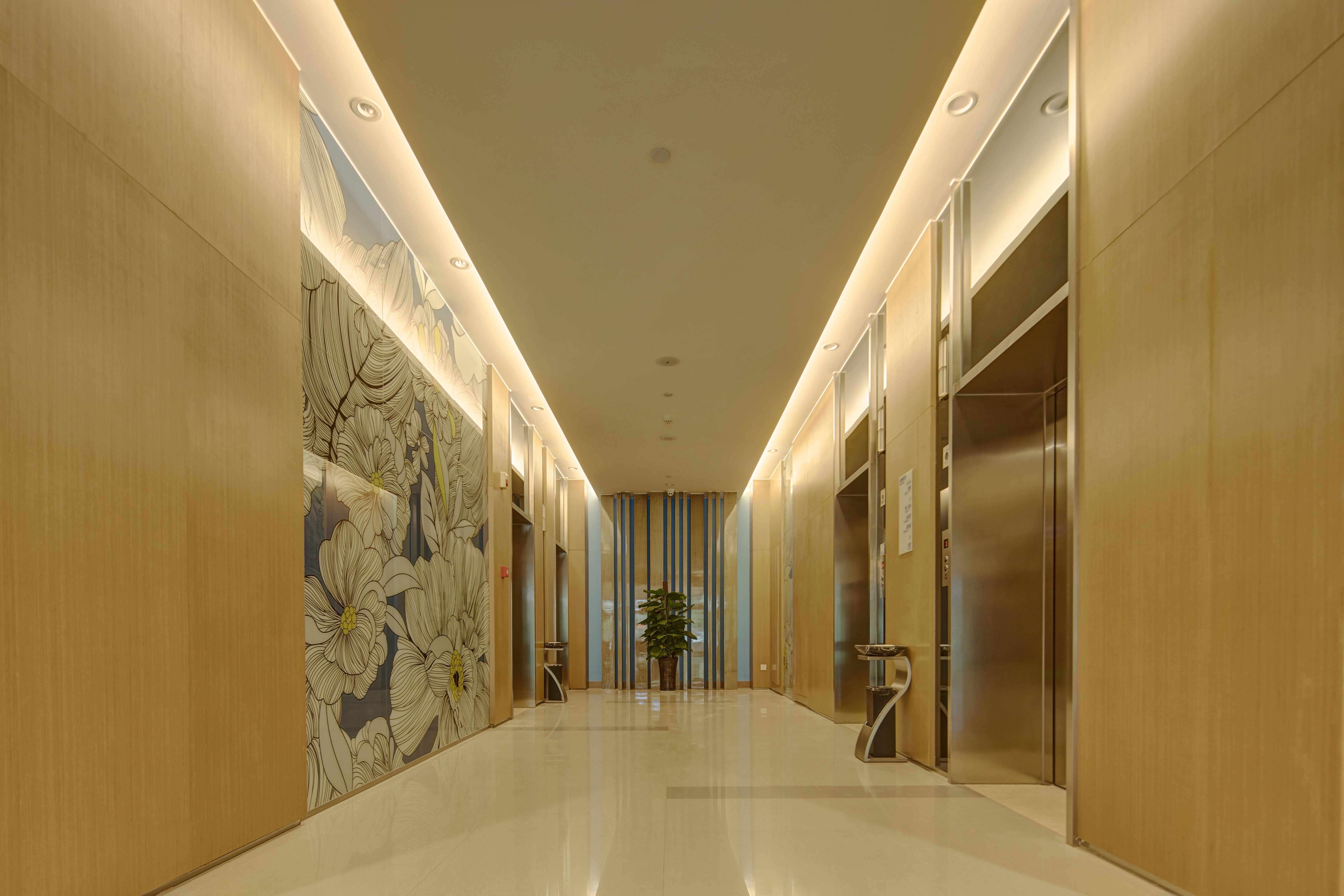 Holiday Inn Express Luoyang Yichuan By Ihg Exterior photo