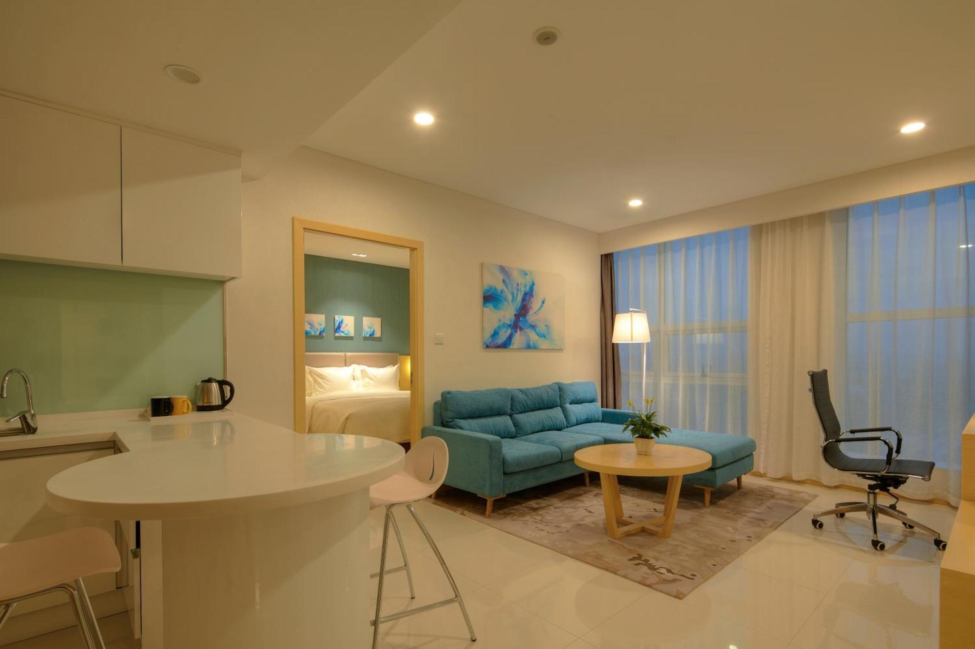 Holiday Inn Express Luoyang Yichuan By Ihg Exterior photo