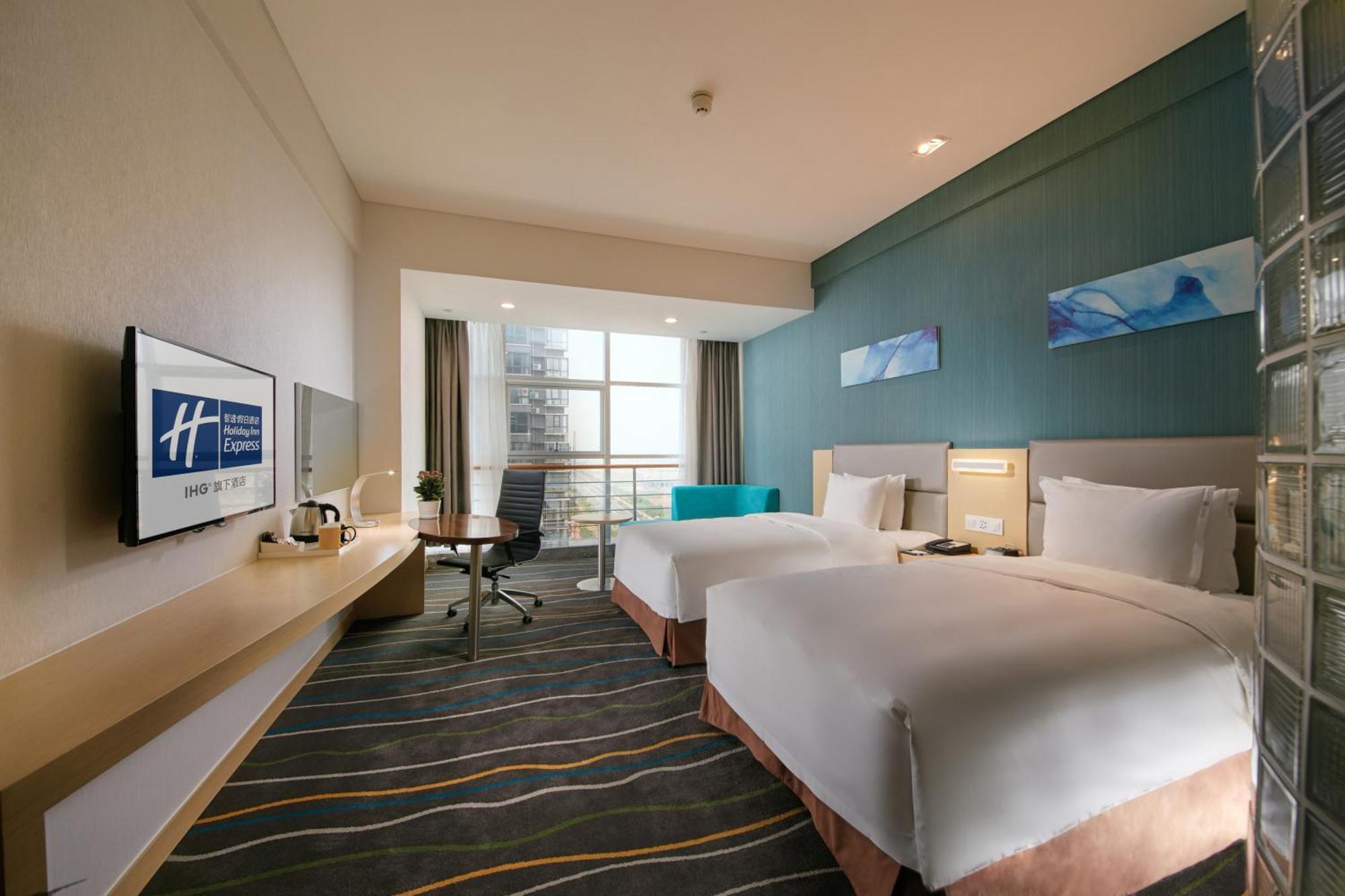 Holiday Inn Express Luoyang Yichuan By Ihg Exterior photo